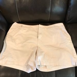 Madison shorts, size 16, color: beige